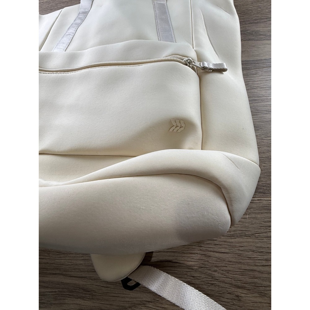 All in Motion Neoprene Tote Backpack Cream Off White Laptop Sleeve Athletic NWT - Picture 9 of 11